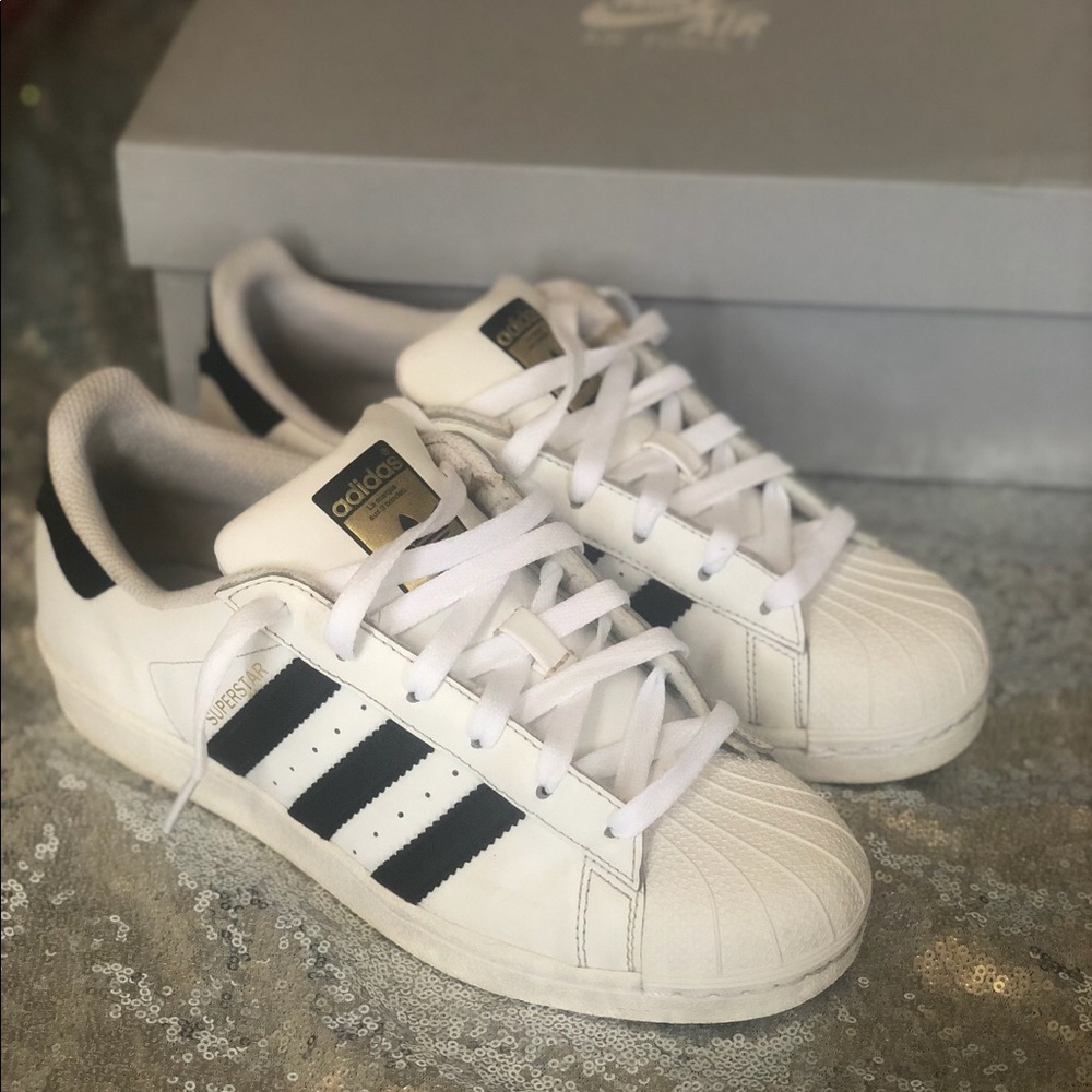 Adidas Superstar